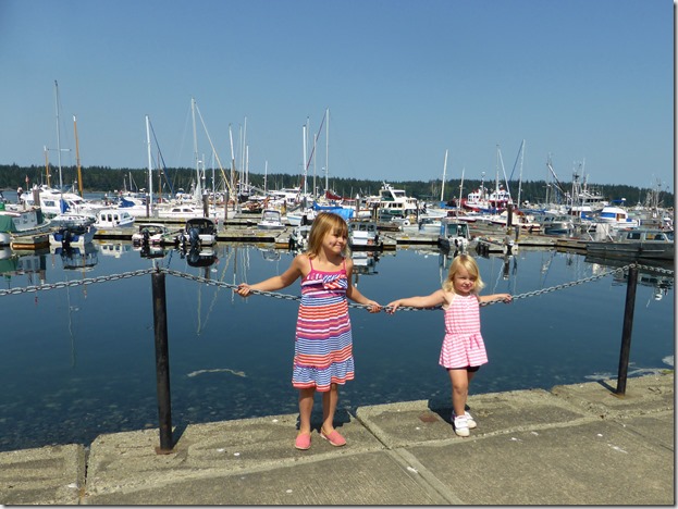 Emma &amp; Brit - Guenette photo